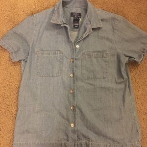 Chambray short sleeved button down