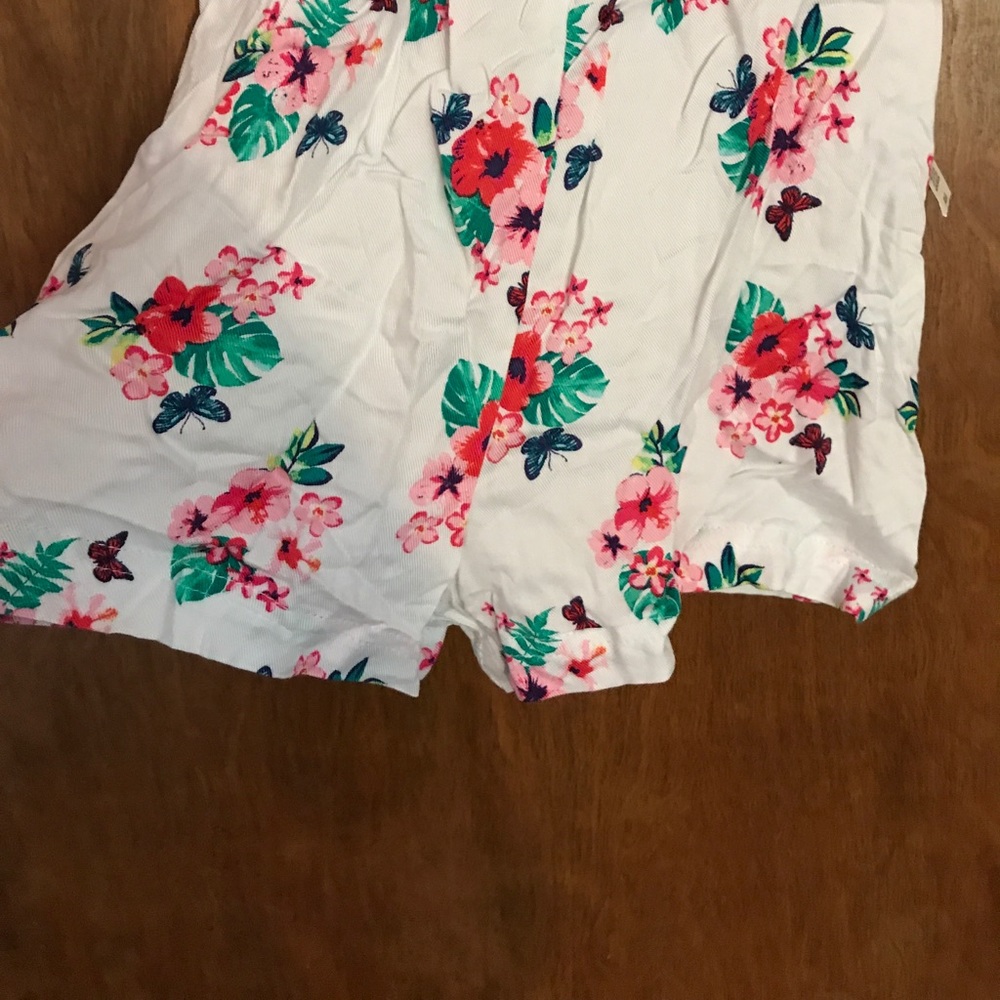 Girls Romper - Picture 2 of 7