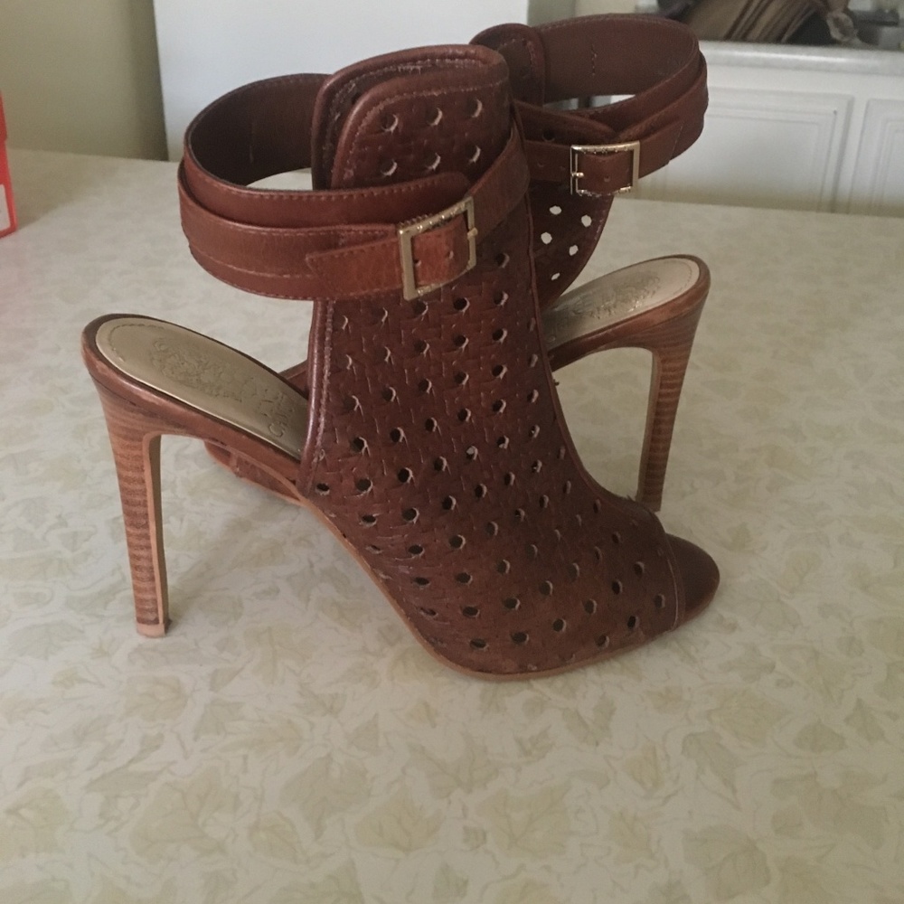 brown heels