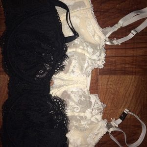 2 Victoria's Secret "Dream Angel Wicked" bras.