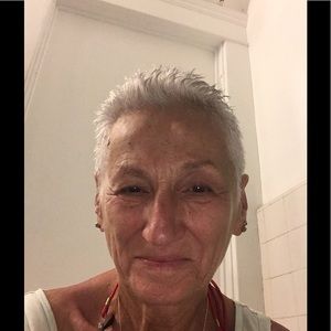 Meet your Posher, Sara