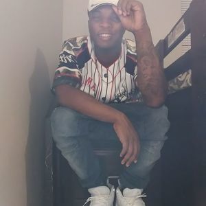 Meet your Posher, Naro