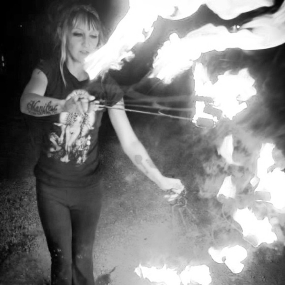 𝙷𝚘𝚠𝚍𝚢 𝚏𝚛𝚒𝚎𝚗𝚍𝚜♒️👁🌿🔮👻🎶🙏🏽🌲⚔️👽🌌 - Picture 8 of 16