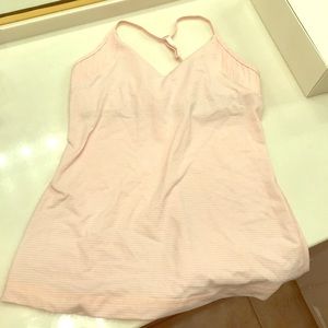Pink lulu lemon top