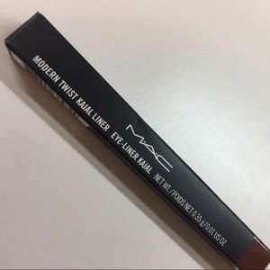 MAC Modern Twist Kajal Liner- Groundbreaker