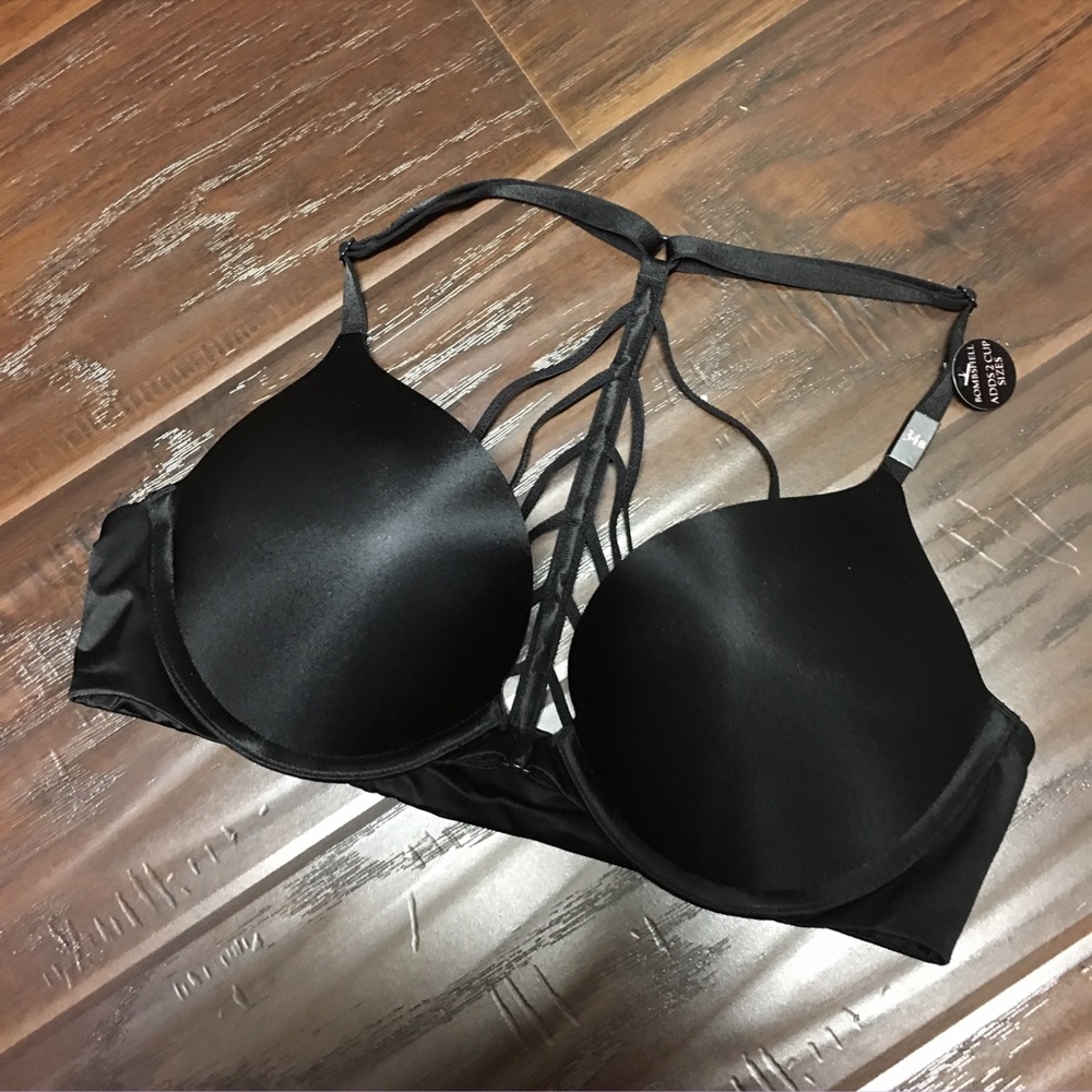 VS Bombshell Plunge Strappy Bra