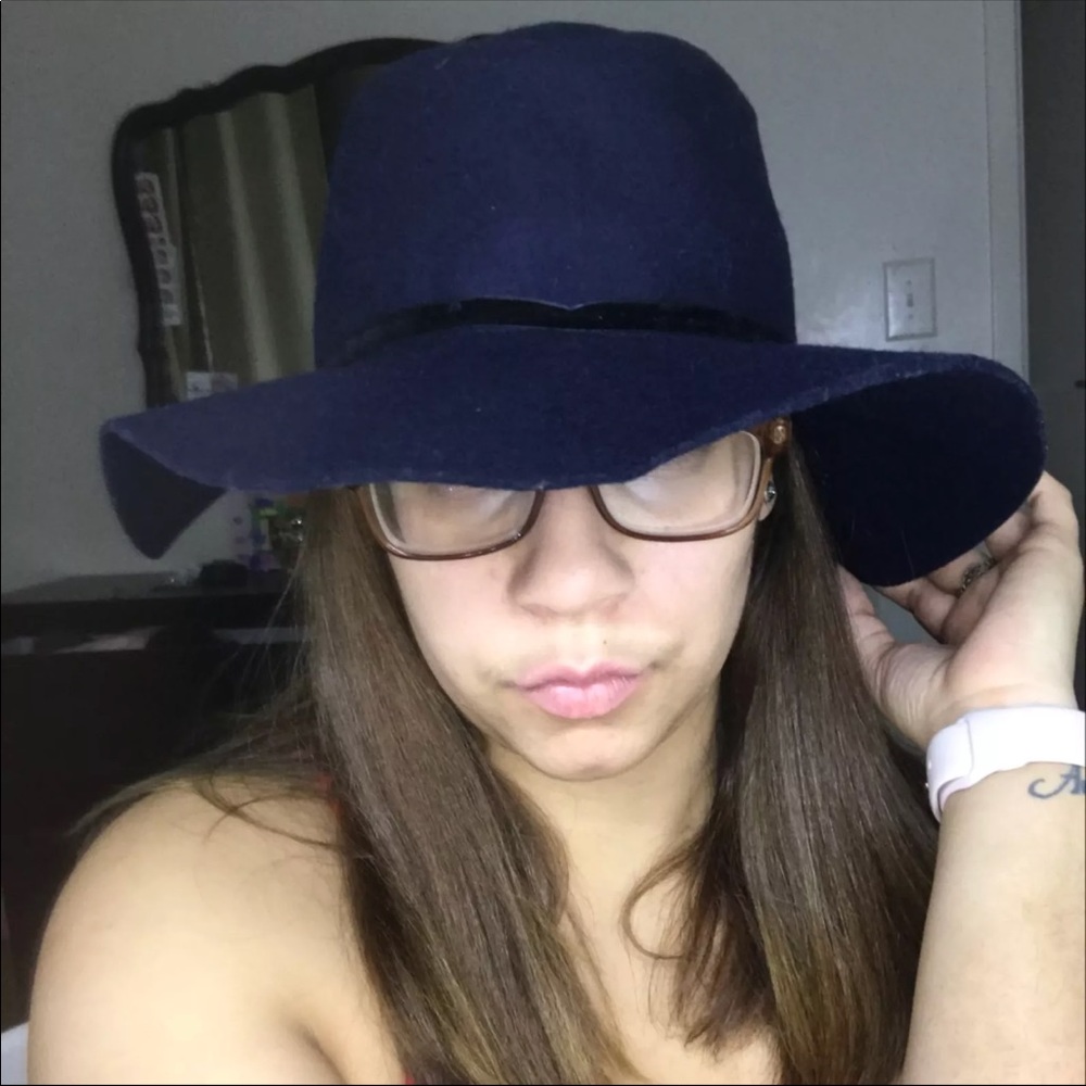 Zara Hat