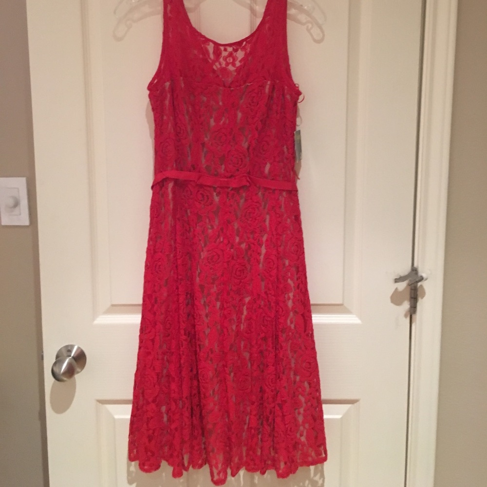 NWT Neiman’s Red Lace Dress