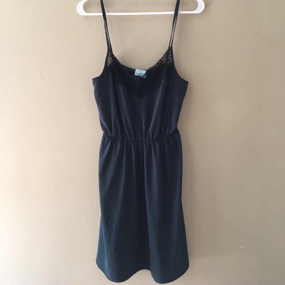 Audrey forest green slip