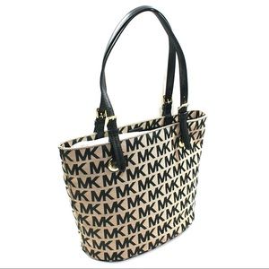 Michael Kors signature jet set tote *AUTHENTIC*