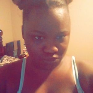 Meet your Posher, Shatavia