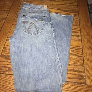 Women's jeans