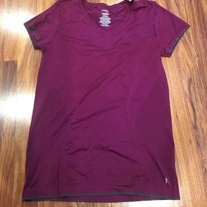 Danskin Now fitted athletic top purple large 12 14