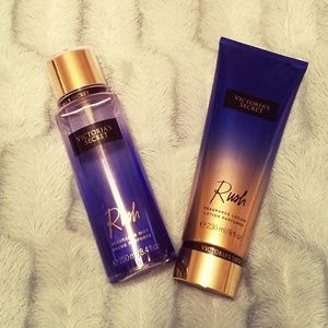 Victoria Secret lotion and body mist set