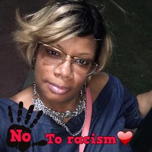 Meet your Posher, Vickie