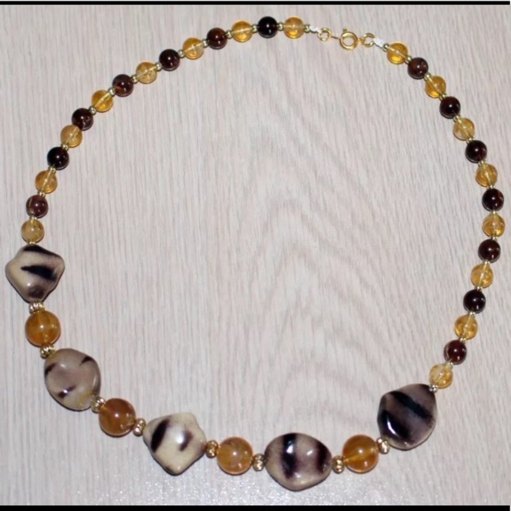 🛍Fashion Honey and Brown Beads Necklace🌺NEW🌺