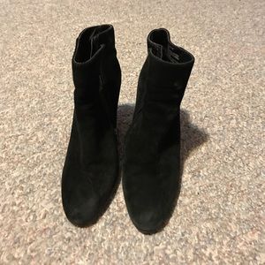 Steve Madden suede booties size 6