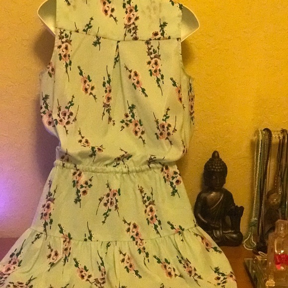 Juicy Couture Floral dress - Picture 2 of 5
