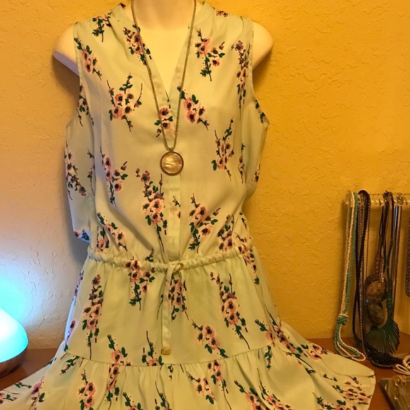 Juicy Couture Floral dress - Picture 3 of 5