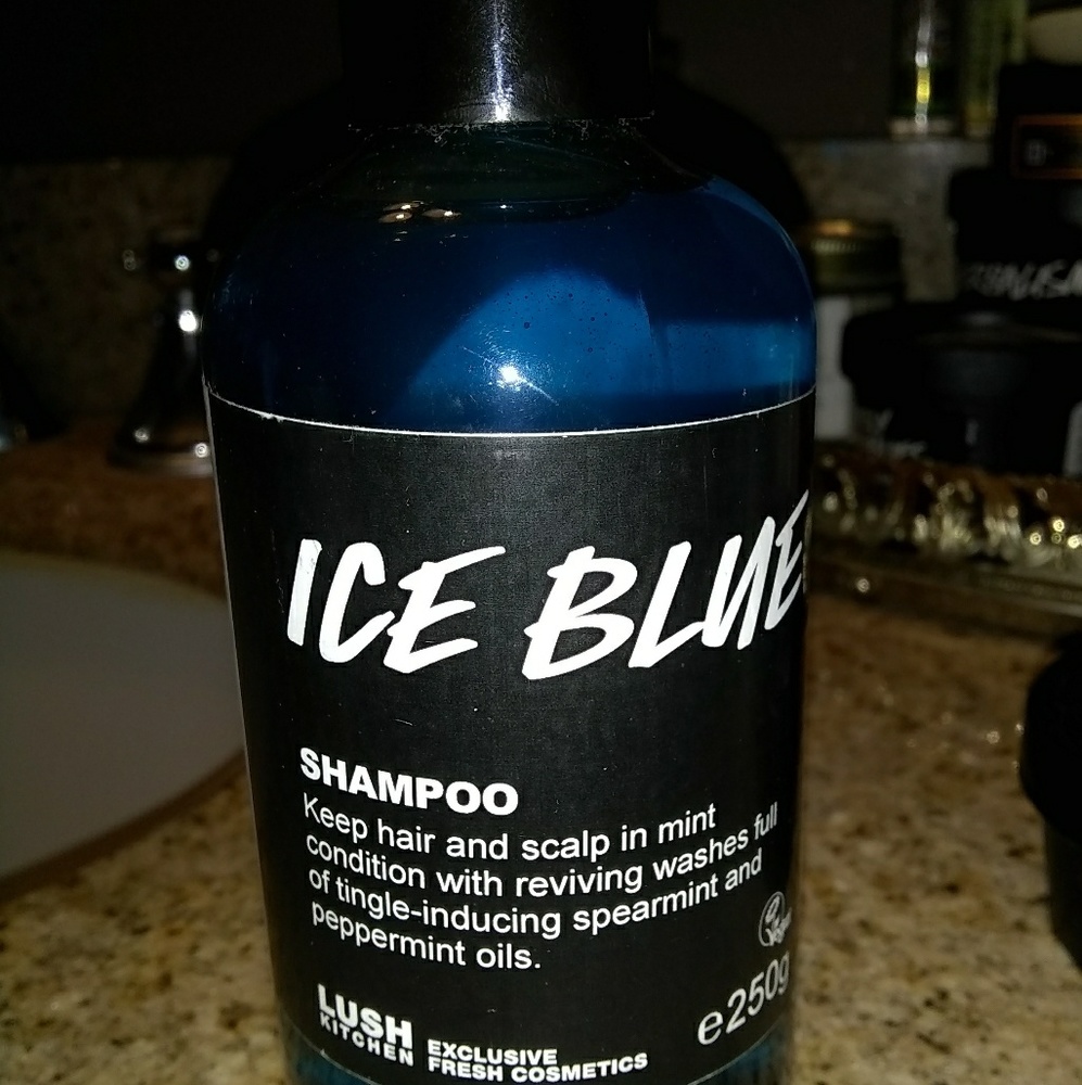 Lush cosmetics Ice Blue shampoo