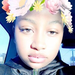 Meet your Posher, Monique