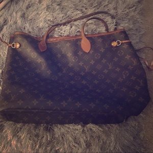 Louis viton purse