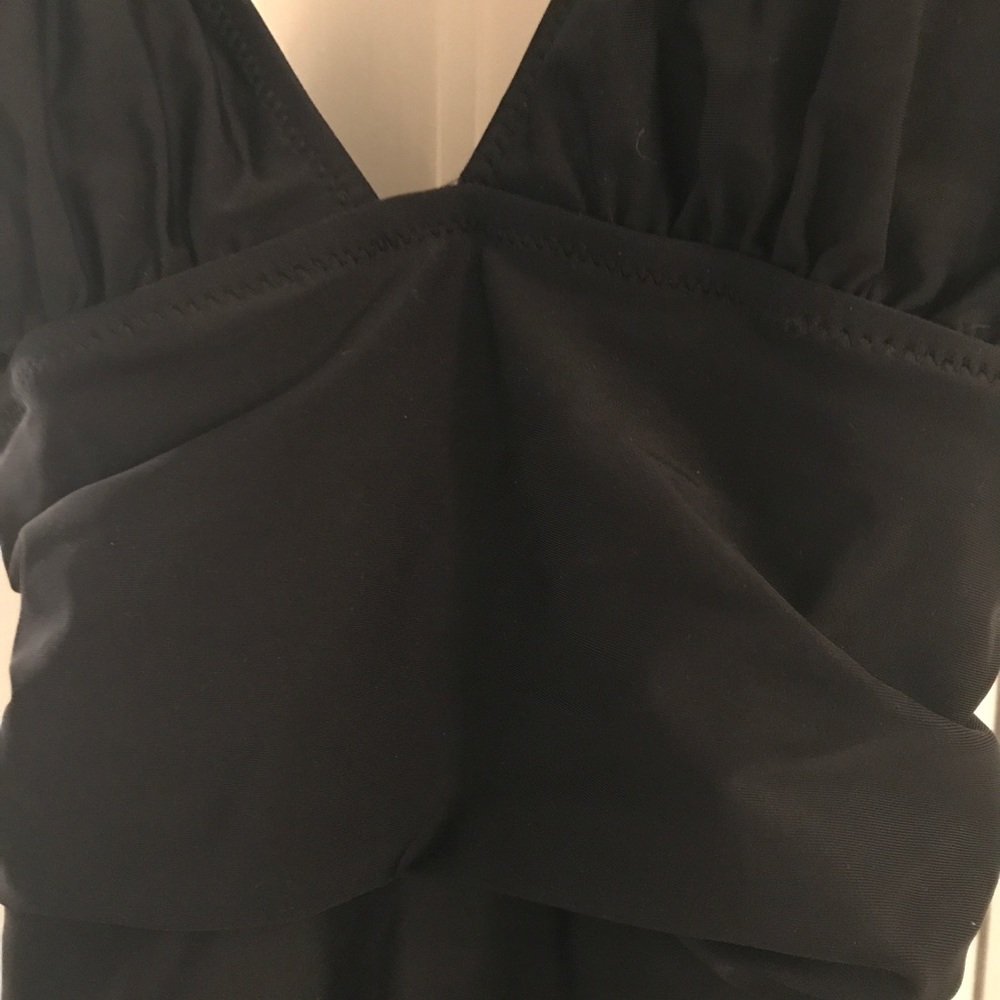 Swimsuit - Picture 2 of 4