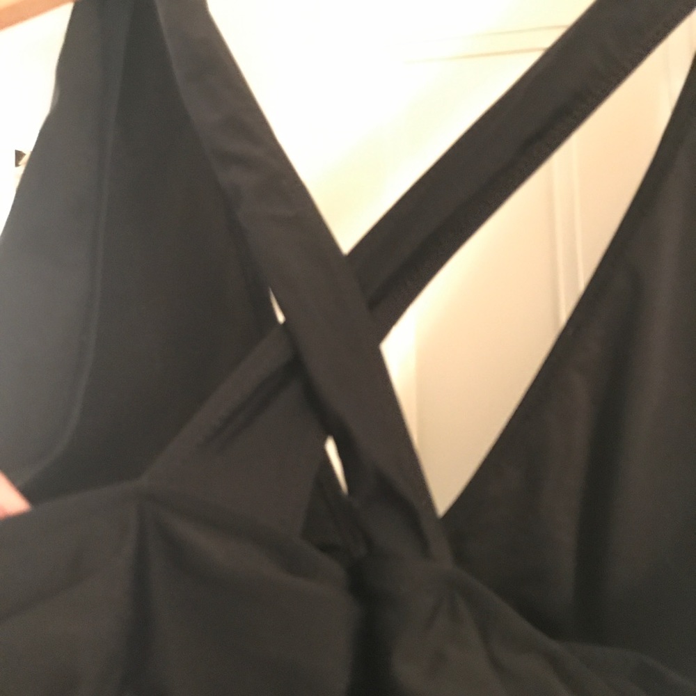 Swimsuit - Picture 3 of 4
