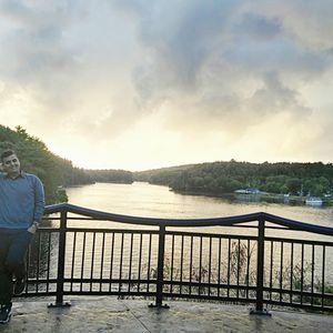 Meet your Posher, Eng karam