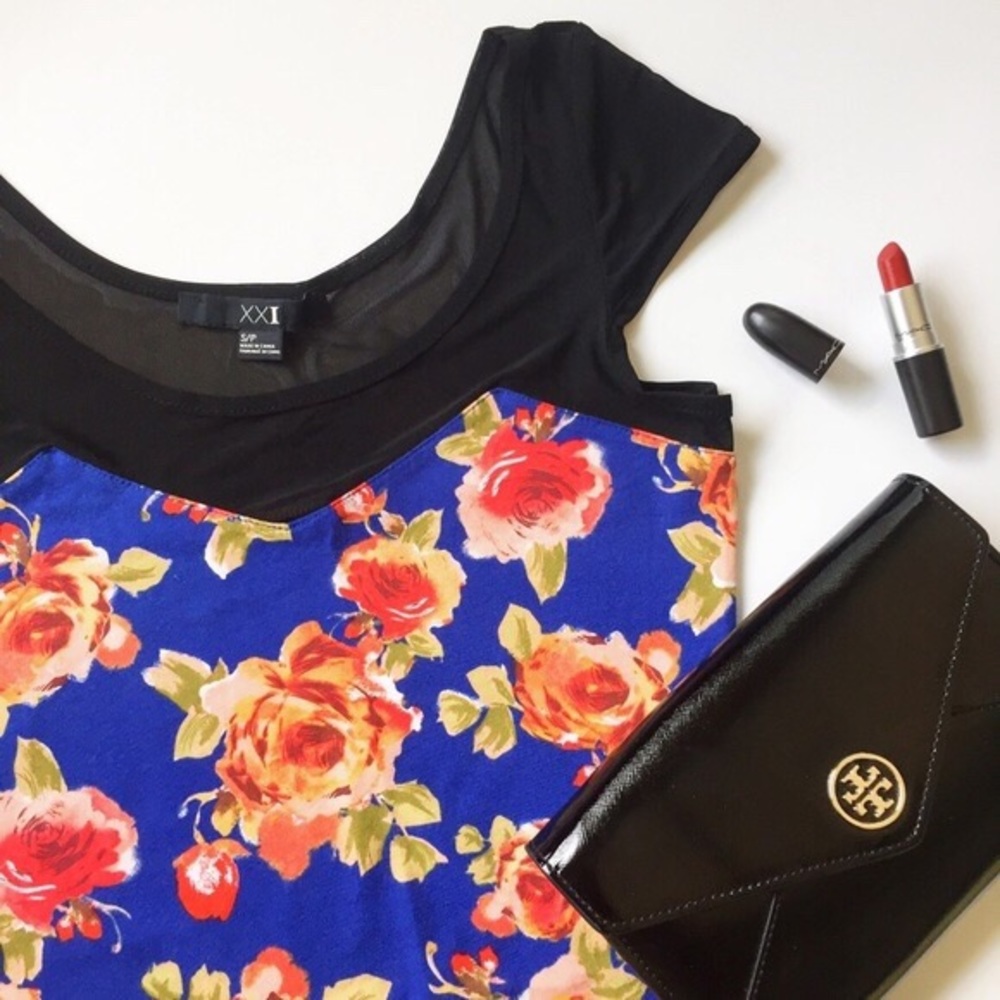 NWOT floral bodycon dress with mesh detailing