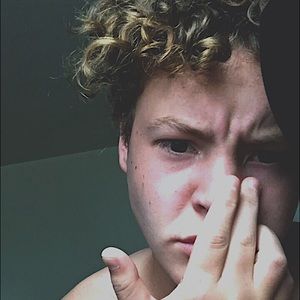 Meet your Posher, Waylon