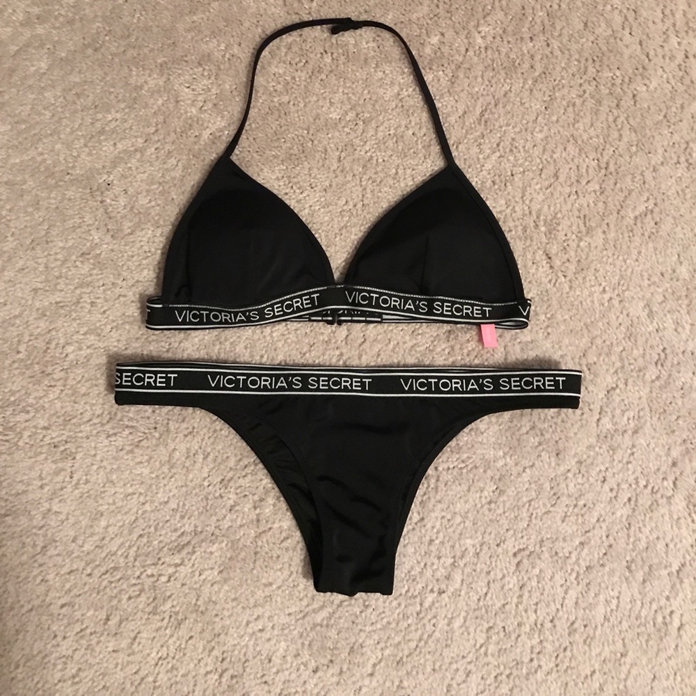 Black Victoria's Secret bathing suit top & bottom