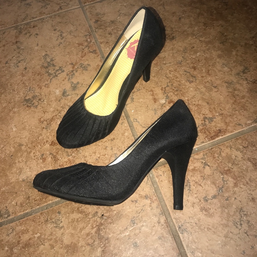 Super Sexy black 👠 size 10m