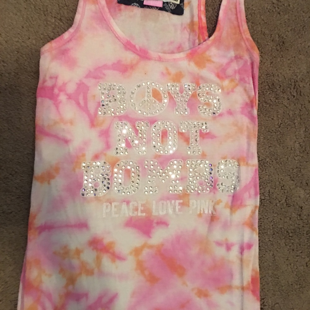 PINK BLING TEE* BOYS NOT BOMBS