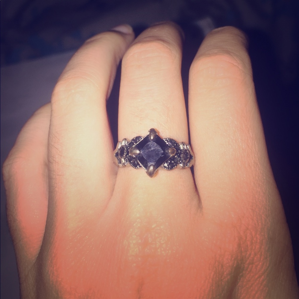 Black diamond ring