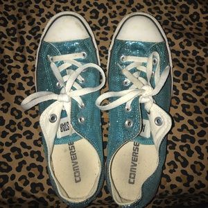 Blue sparkle converse