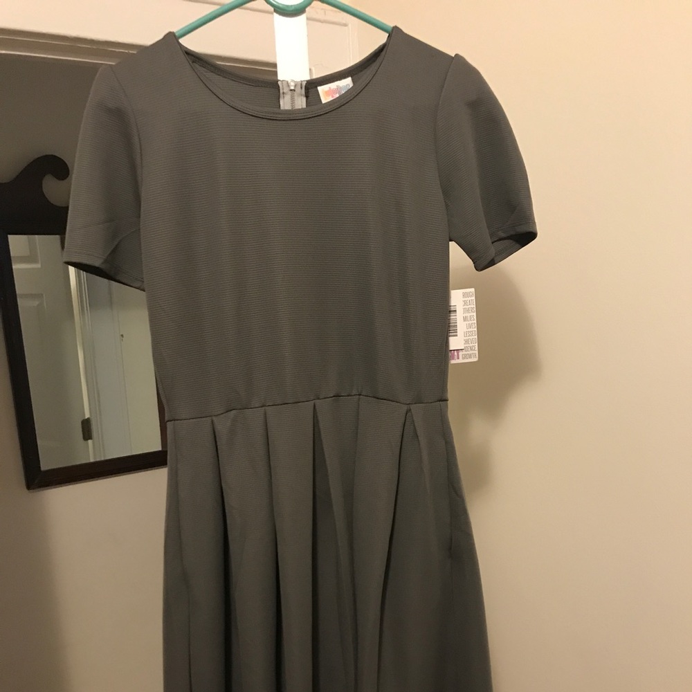 Lularoe Amelia size Medium Brand New!