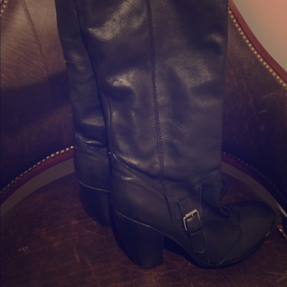 Dolce vita black boots