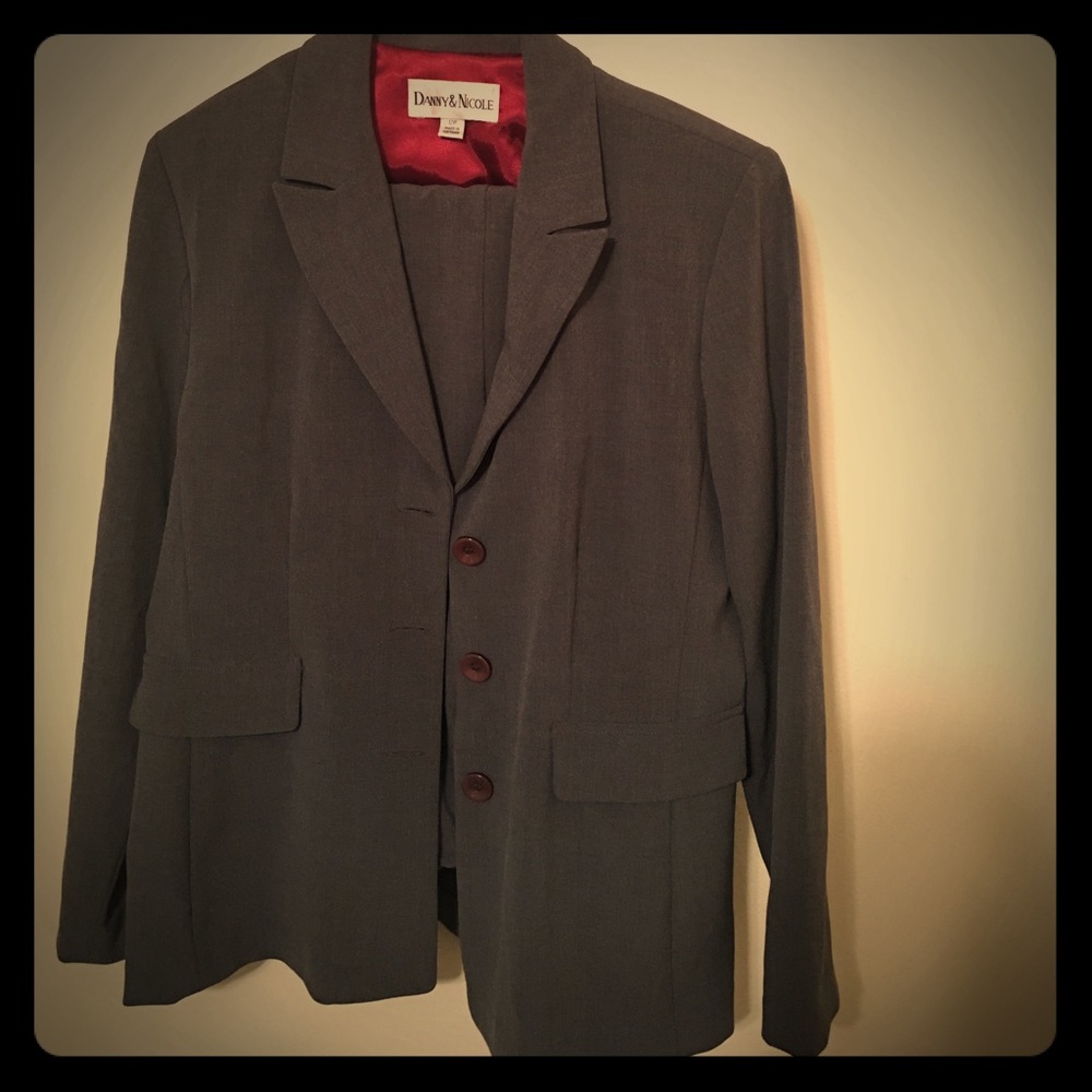 Ladies Petite 2 Pc. Suit