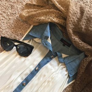 NWOT!! Lulumari Pleated Sleeveless Top