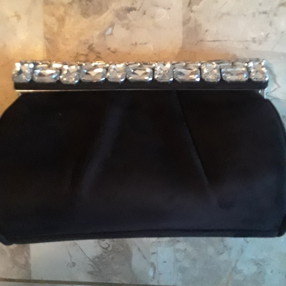 I.N.C  Kelli Rhinestone clutch(NEW)