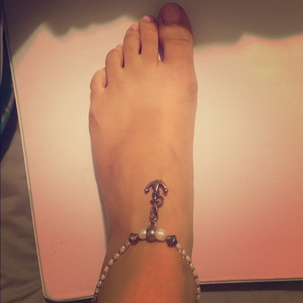 Anchor anklet