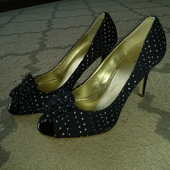 Perfect Perky Pumps! - Picture 3 of 4