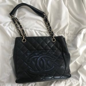 Chanel Black Gold Chain Purse