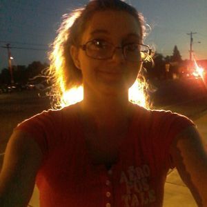 Meet your Posher, Shelena