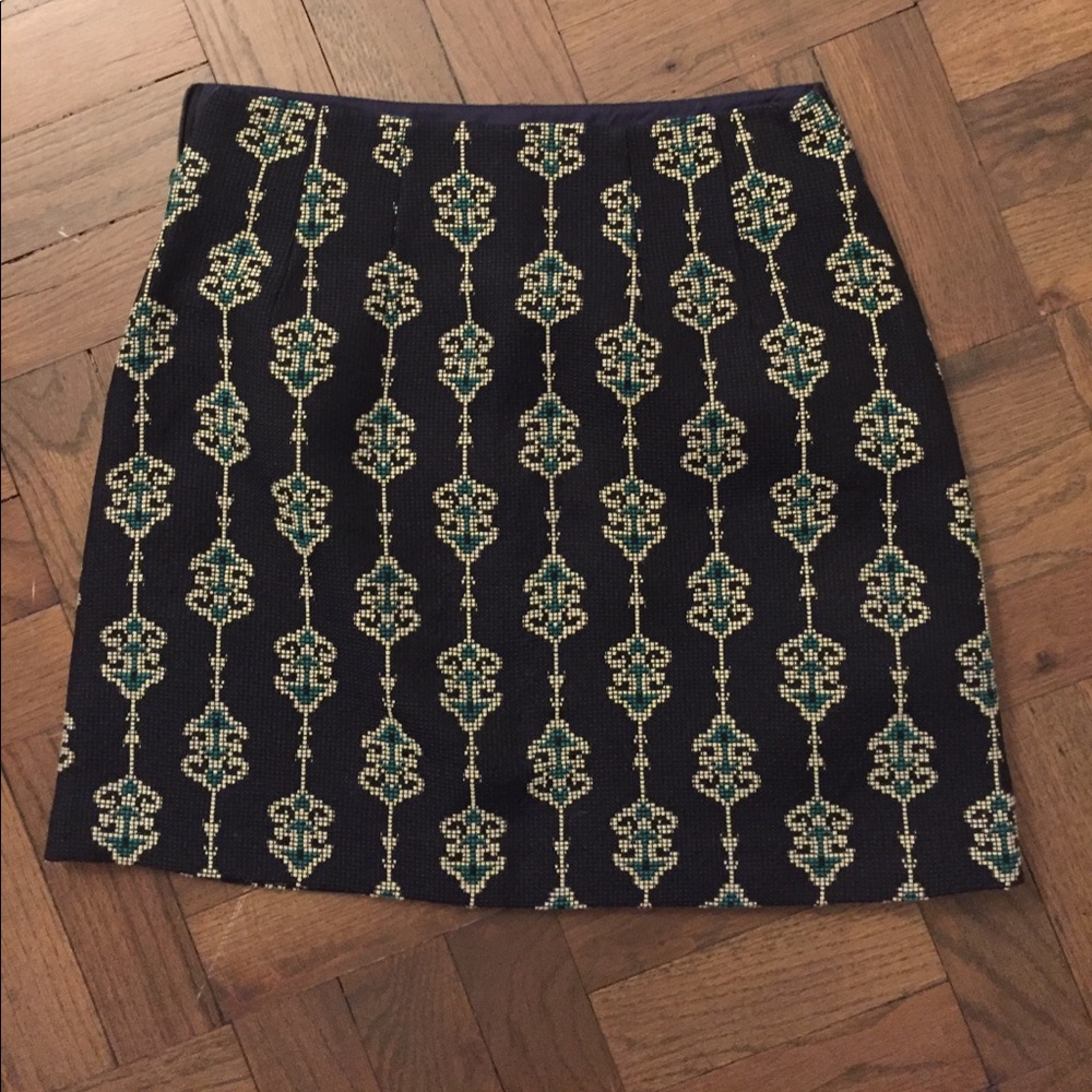 Zara woven mini skirt