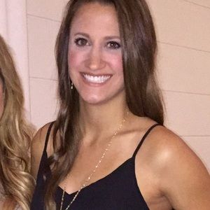 Meet your Posher, Caroline