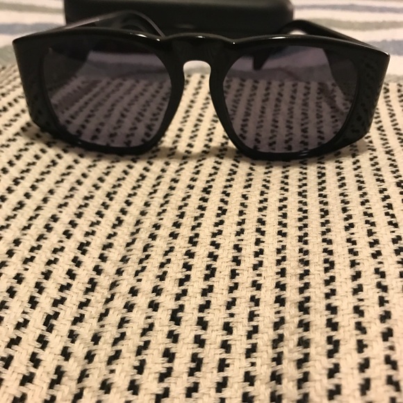 Vintage Chanel Sunglasses - Picture 5 of 5
