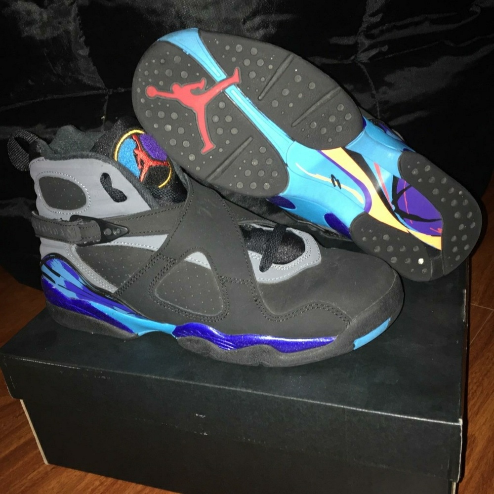 Jordan aqua 8