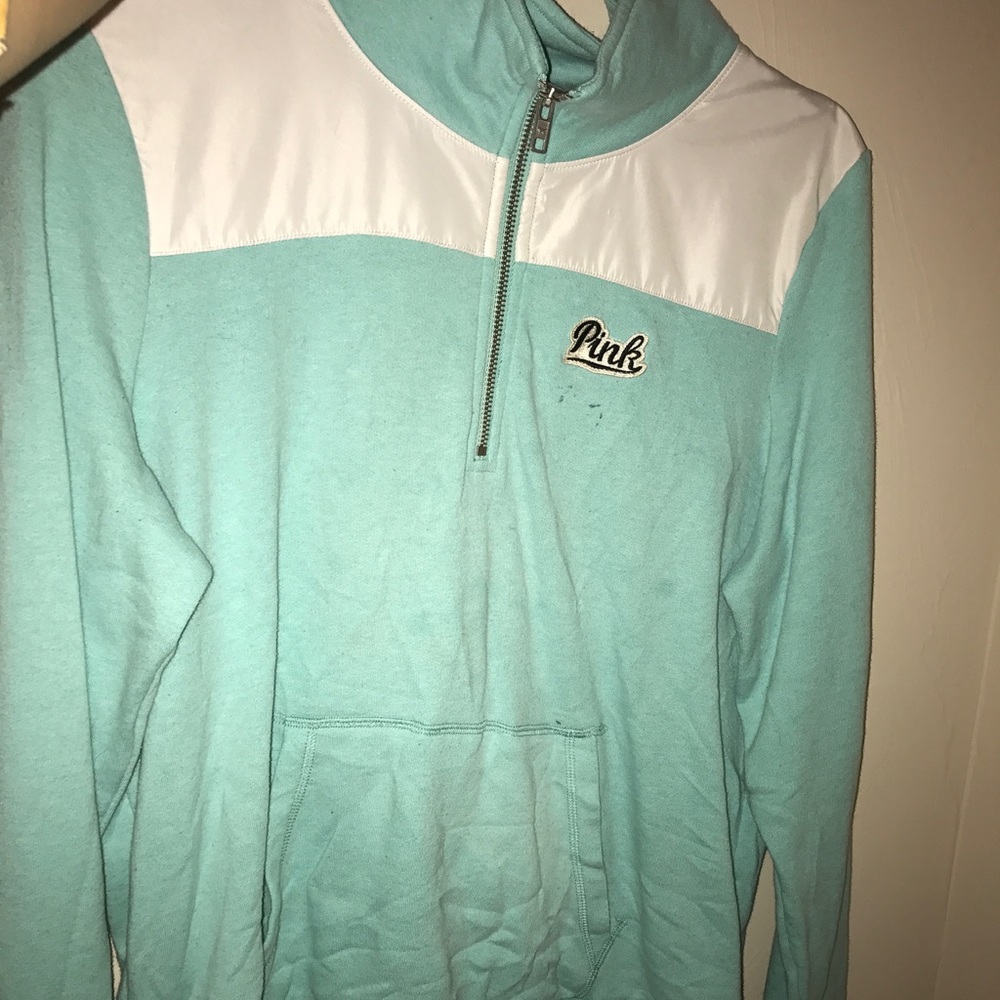 Aqua blue vs link sweatshirt💙